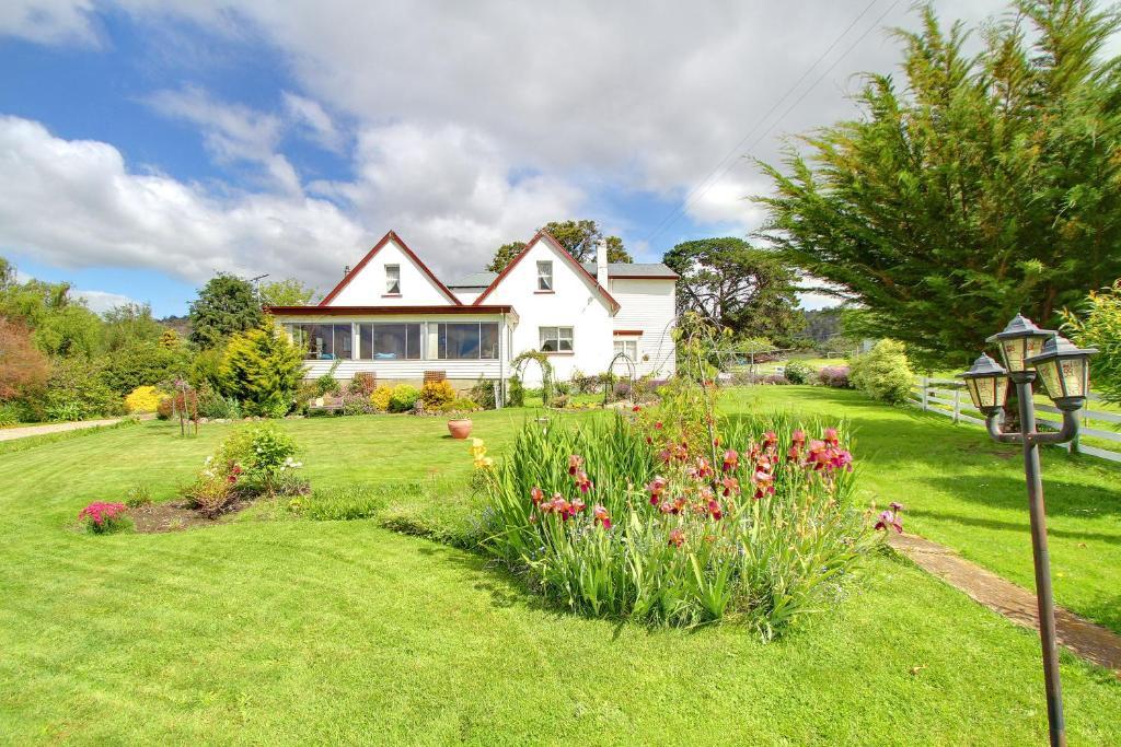 Bushy Park Roslyn House Bed & Breakfast מראה חיצוני תמונה
