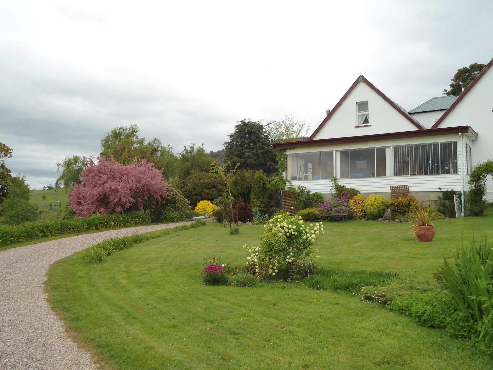 Bushy Park Roslyn House Bed & Breakfast מראה חיצוני תמונה