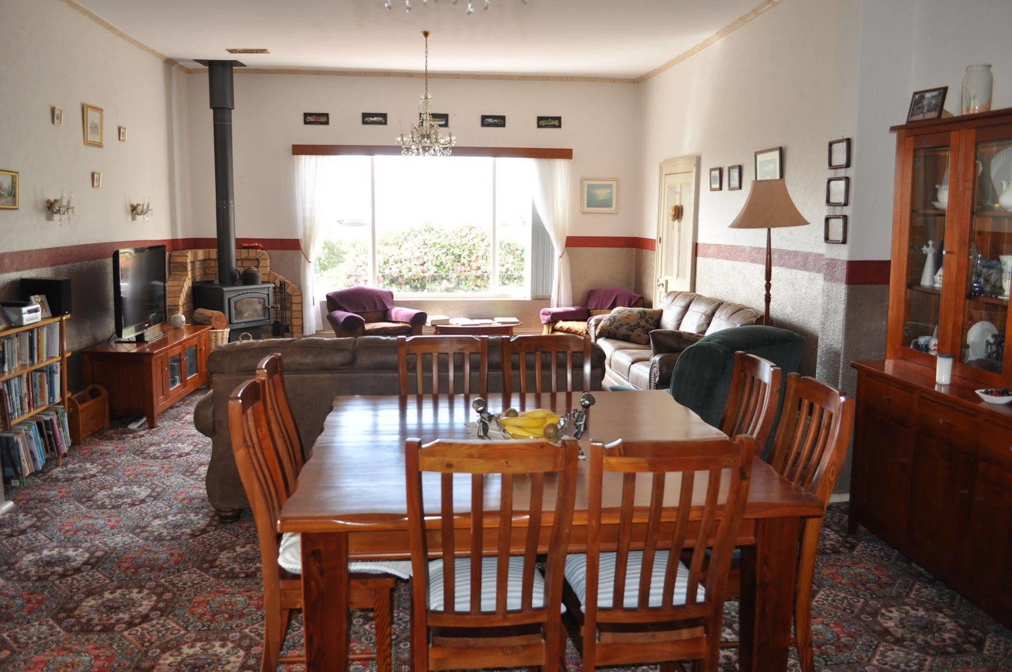 Bushy Park Roslyn House Bed & Breakfast מראה חיצוני תמונה